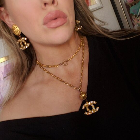 🚨SOLD🚨🩷✨Chanel Vintage Necklace Interlocking Strass/Crystal Necklace - Picture 16 of 16